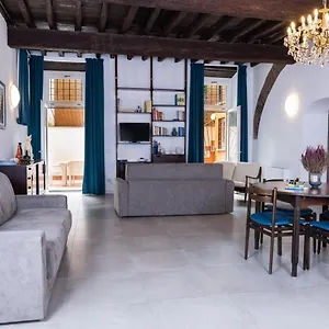 https://renella-92.it-romehotels.com