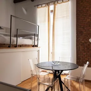 Youhosty - Rosales 1 Apartment