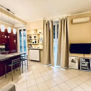 Terrazza Porta Venezia Howme Apartment